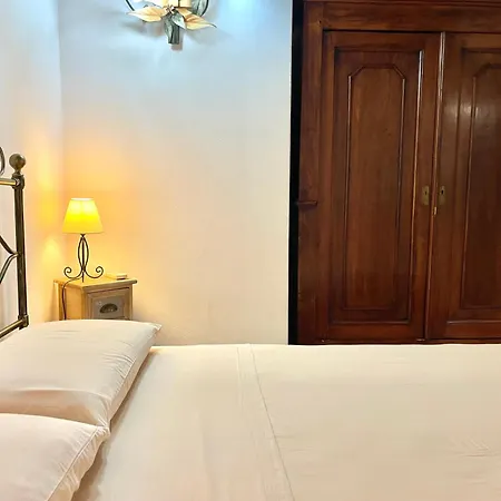 Civico 46 - Old Town Apartment